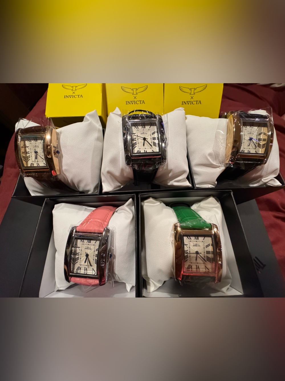 Invicta Women's Leather-Strap Dress Watch Bundle